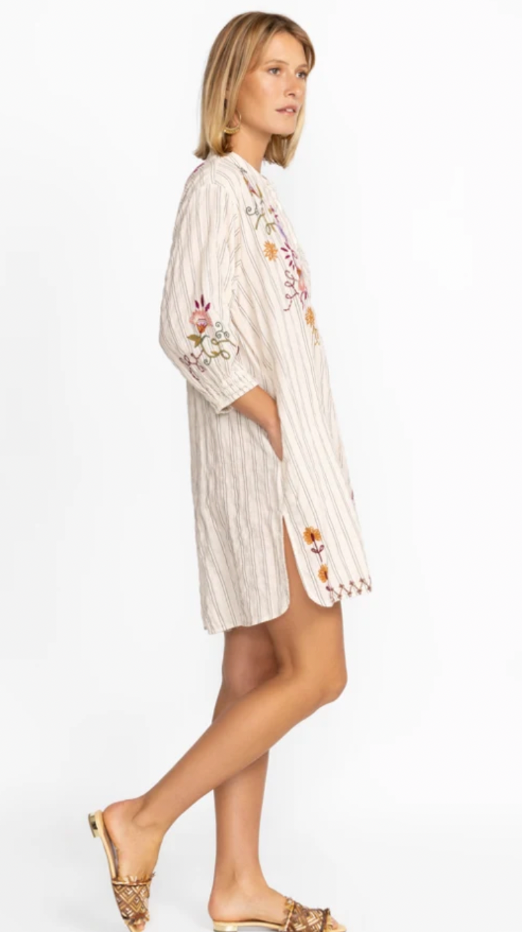 TONI SMOCKED CUFF TUNIC / JOHNNY WAS