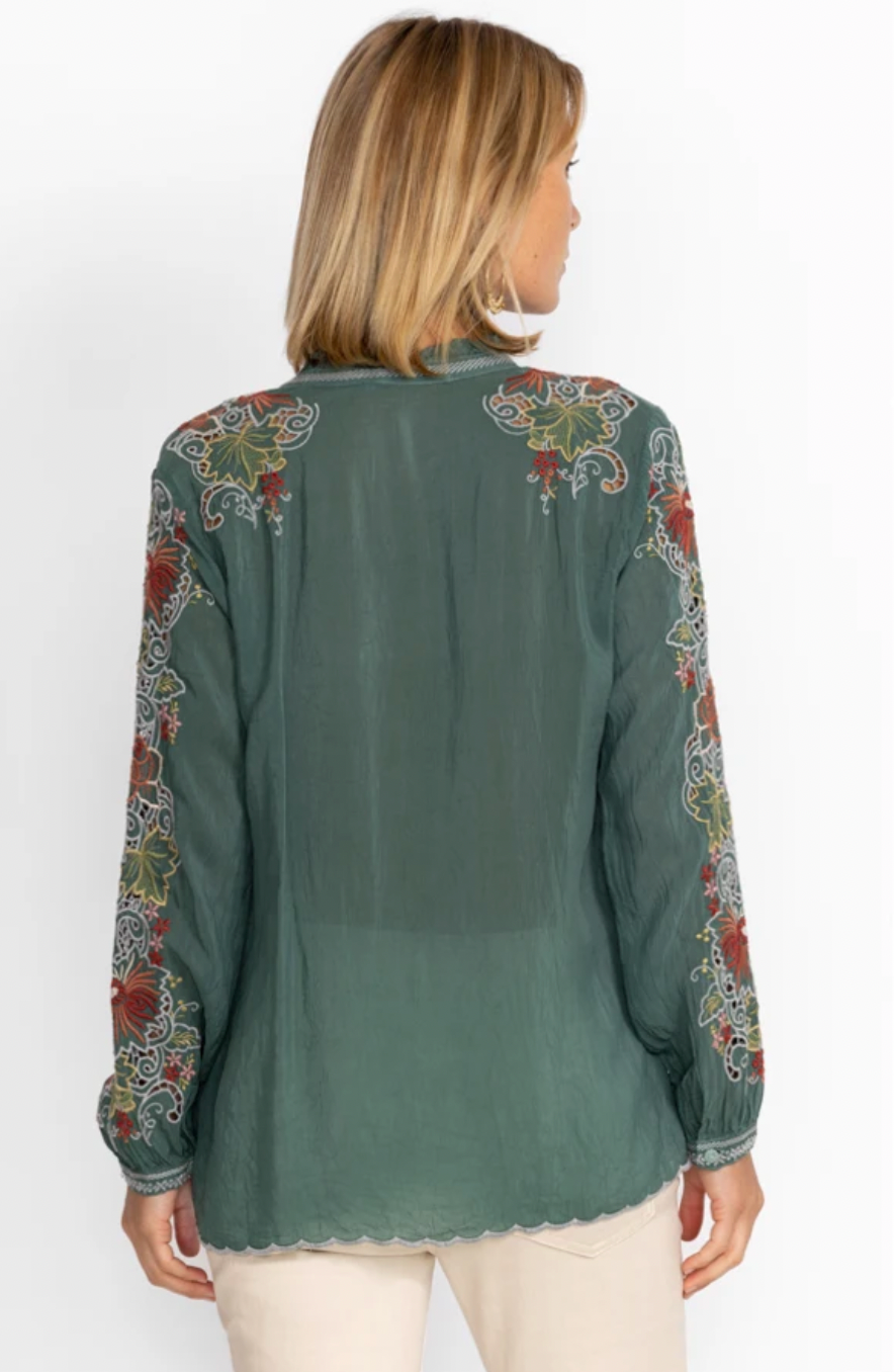 RUELLE BLOUSE / JOHNNY WAS