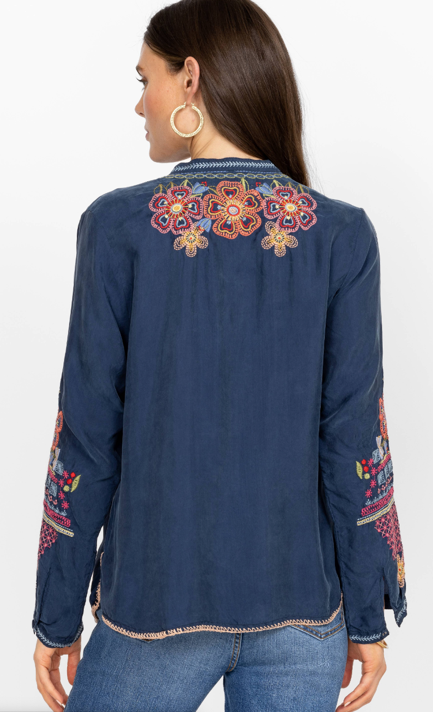 KATIE BLOUSE / JOHNNY WAS