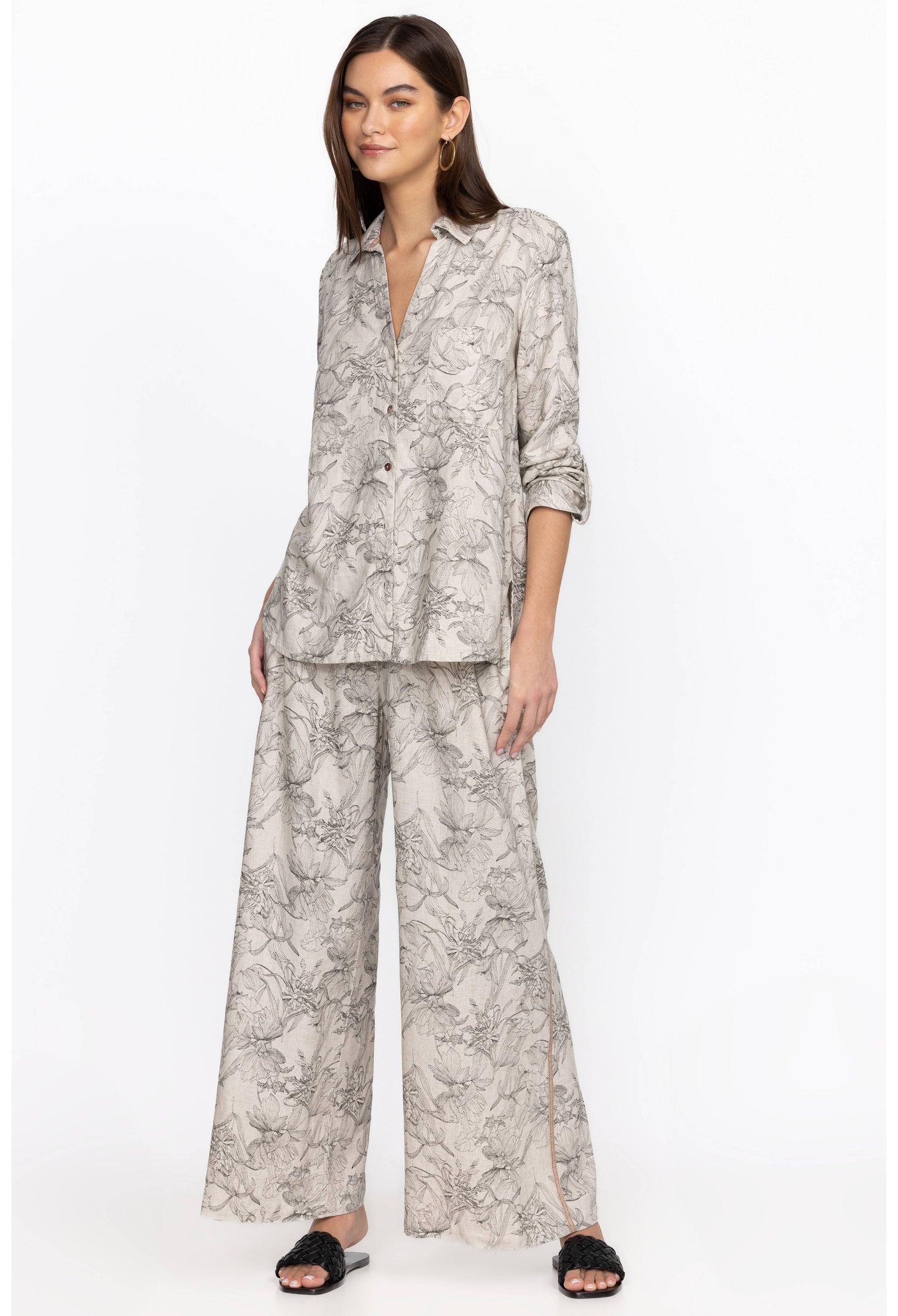 Etched Floral Wide Leg Pant/ Johnny was